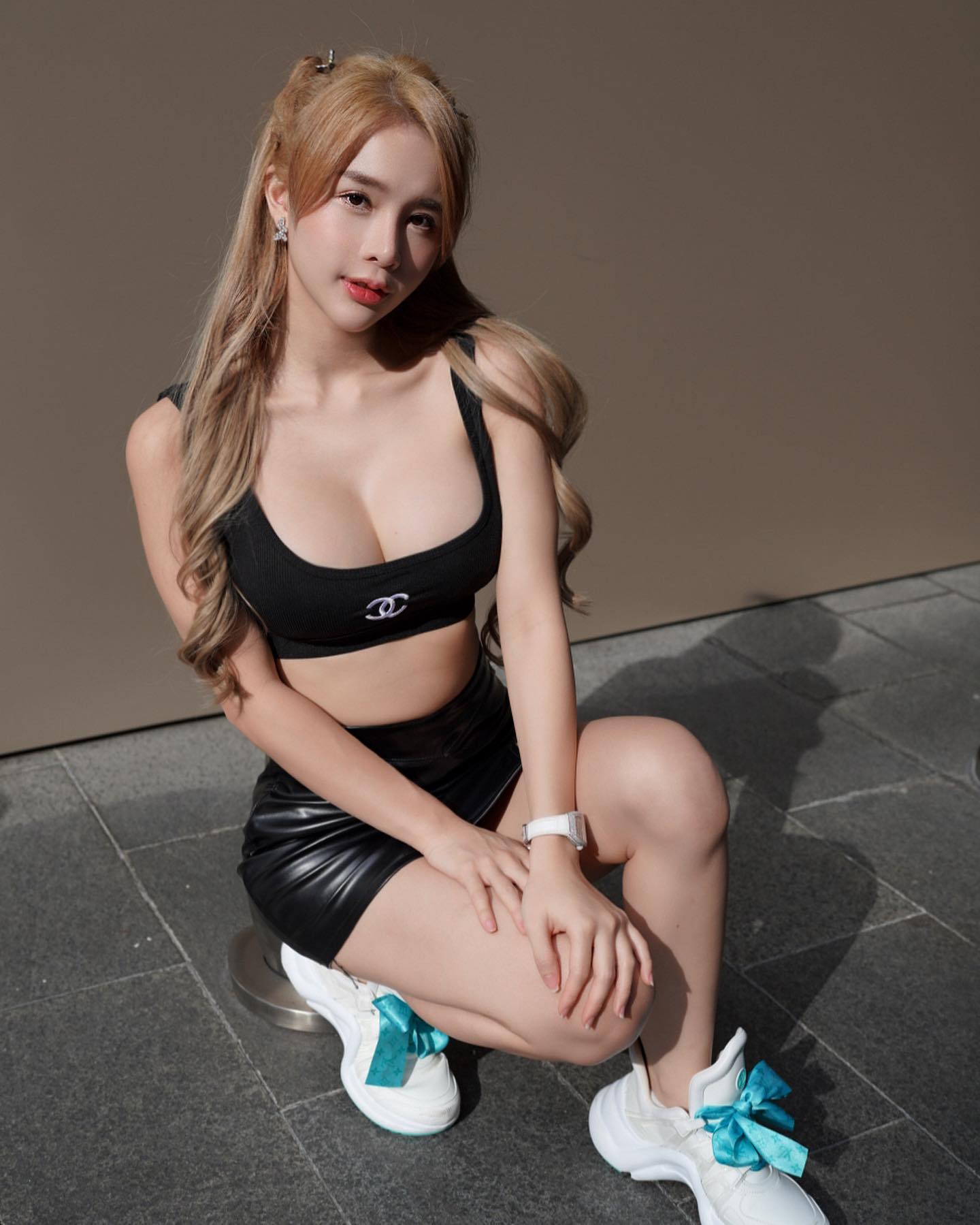 DJ VALENT WOO 鄔唯 No.4 60 DJ VALENT WOO 鄔唯 No.4
