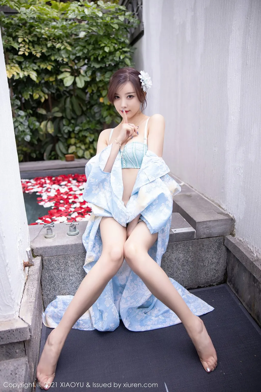 XiaoYu Vol.482: Yang Chen Chen (杨晨晨 sugar) (81 photos) No.299835