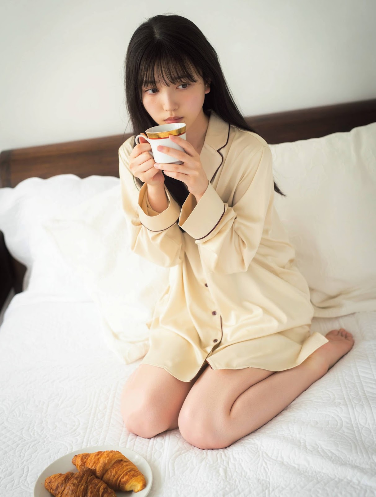Kubo Shiori 久保史緒里, Platinum Flash 2022 Vol.18 13 Kubo Shiori 久保史緒里, Platinum Flash 2022 Vol.18