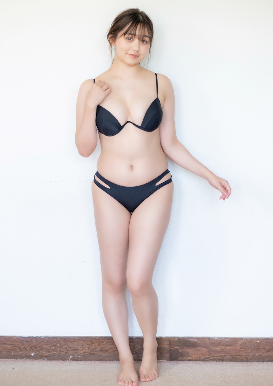 Misumi Ellie 美澄衿依, Young Jump 2023 No.28 (ヤングジャンプ 2023年28号) 14 Misumi Ellie 美澄衿依, Young Jump 2023 No.28 (ヤングジャンプ 2023年28号)