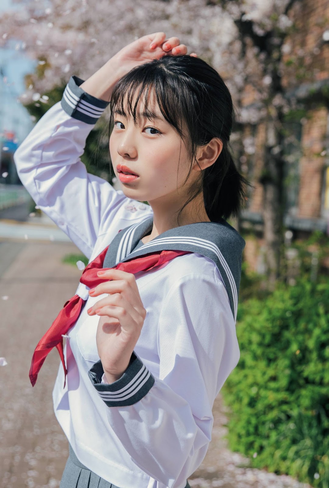 Kikuchi Hina 菊地姫奈, Platinum Flash 2022 Vol.18 3 Kikuchi Hina 菊地姫奈, Platinum Flash 2022 Vol.18