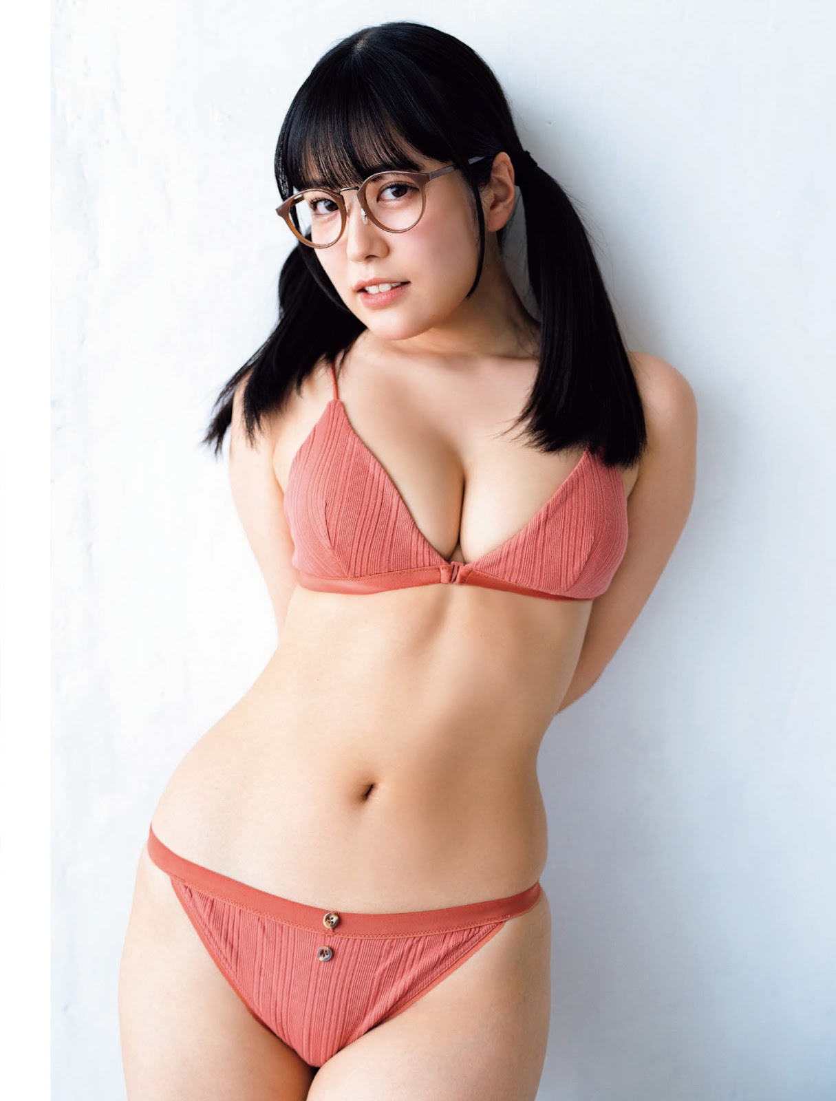 Shinonome Umi 東雲うみ, FLASH 2023.07.11 (フラッシュ 2023年7月11日号) 6 Shinonome Umi 東雲うみ, FLASH 2023.07.11 (フラッシュ 2023年7月11日号)