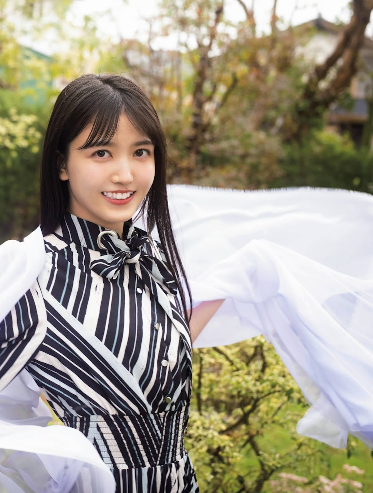 Kubo Shiori 久保史緒里, Platinum Flash 2022 Vol.18 9 Kubo Shiori 久保史緒里, Platinum Flash 2022 Vol.18