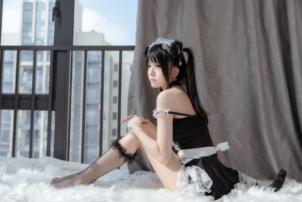 Coser @ 桜 桃 喵 Vol.021 黑猫 妹 抖 (黑猫 女仆) (78 photos)