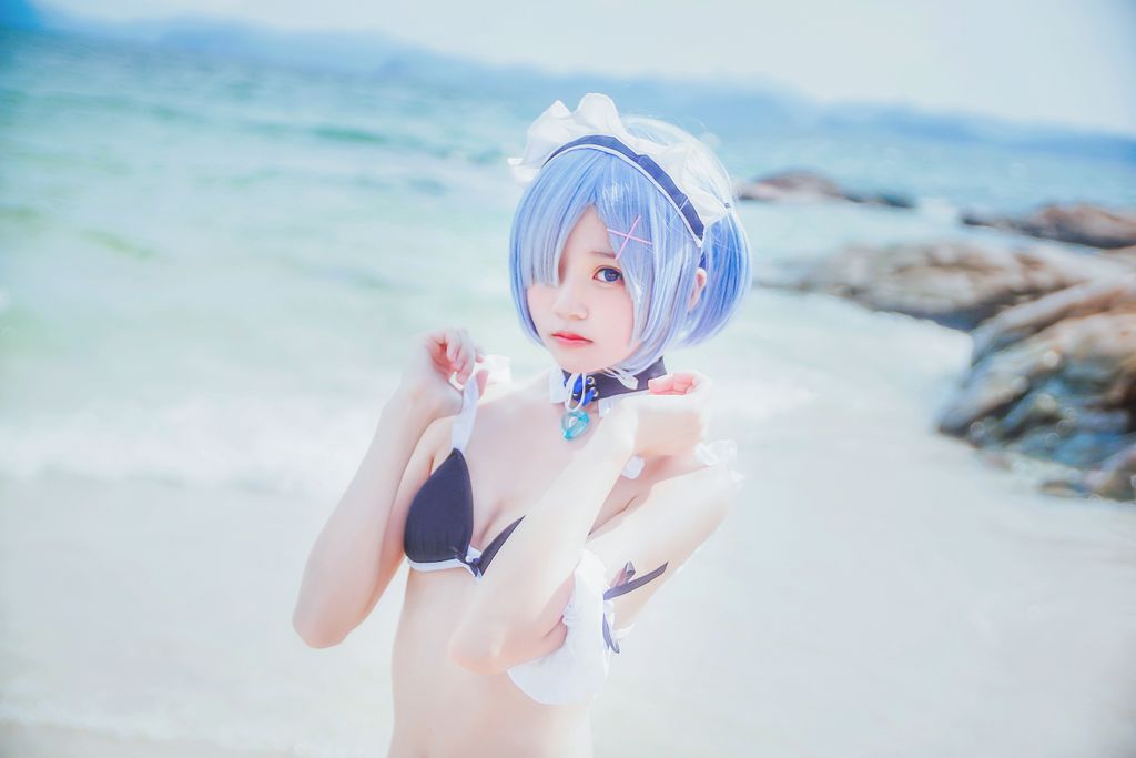 Coser @ 桜 桃 喵 Vol.036 蕾姆 水 着 (48 photos)