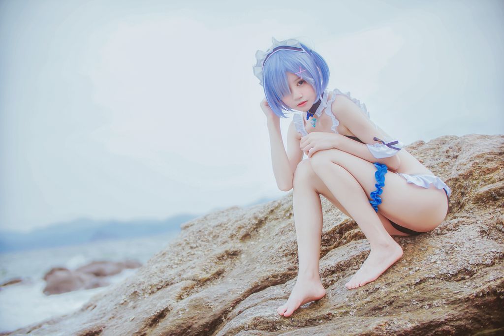 Coser @ 桜 桃 喵 Vol.036 蕾姆 水 着 (48 photos)