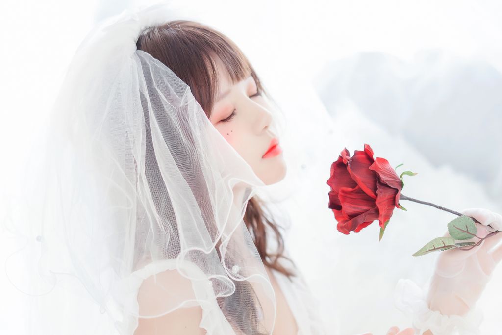 Coser @ 桜 桃 喵 Vol.040 轻纱 02 (34 photos)