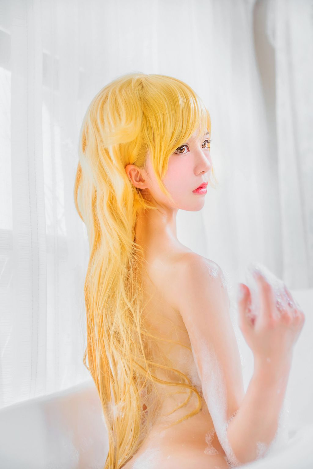 Coser @ 桜 桃 喵 Vol.064 小 忍 浴缸 (50 photos)