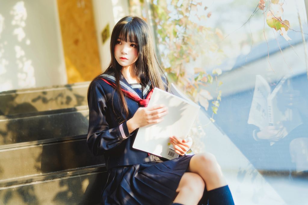 Coser @ 桜 桃 喵 Vol.067 制服 (50 photos)