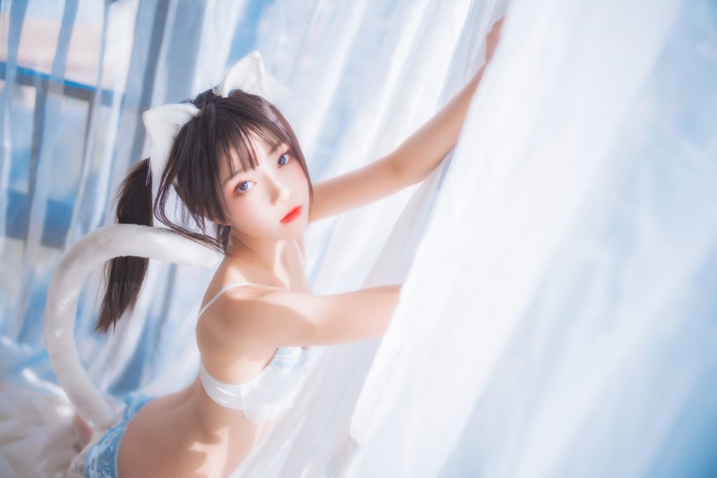 Coser @ 桜 桃 喵 Vol.069 一只 恋爱 (44 photos)