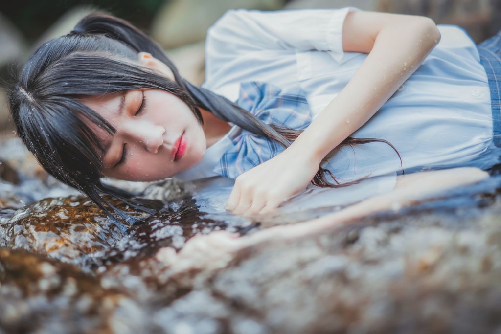 Coser @ 桜 桃 喵 Vol.081 桜 桃 未熟 1 死 库 水 (75 photos)