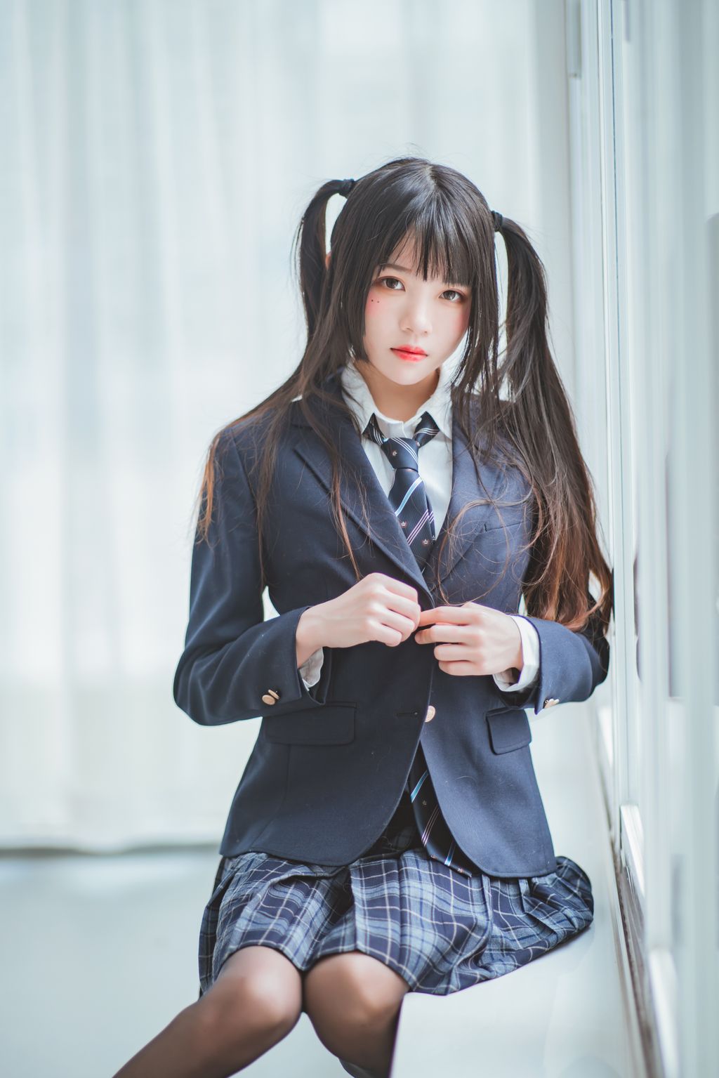 Coser @ 桜 桃 喵 Vol.082 桜 桃 未熟 2 冬季 制服 丝 秀 (45 photos)