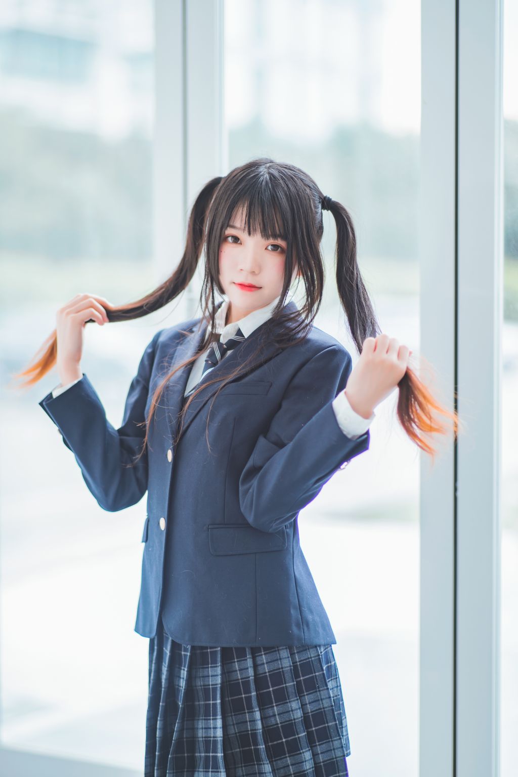 Coser @ 桜 桃 喵 Vol.082 桜 桃 未熟 2 冬季 制服 丝 秀 (45 photos)