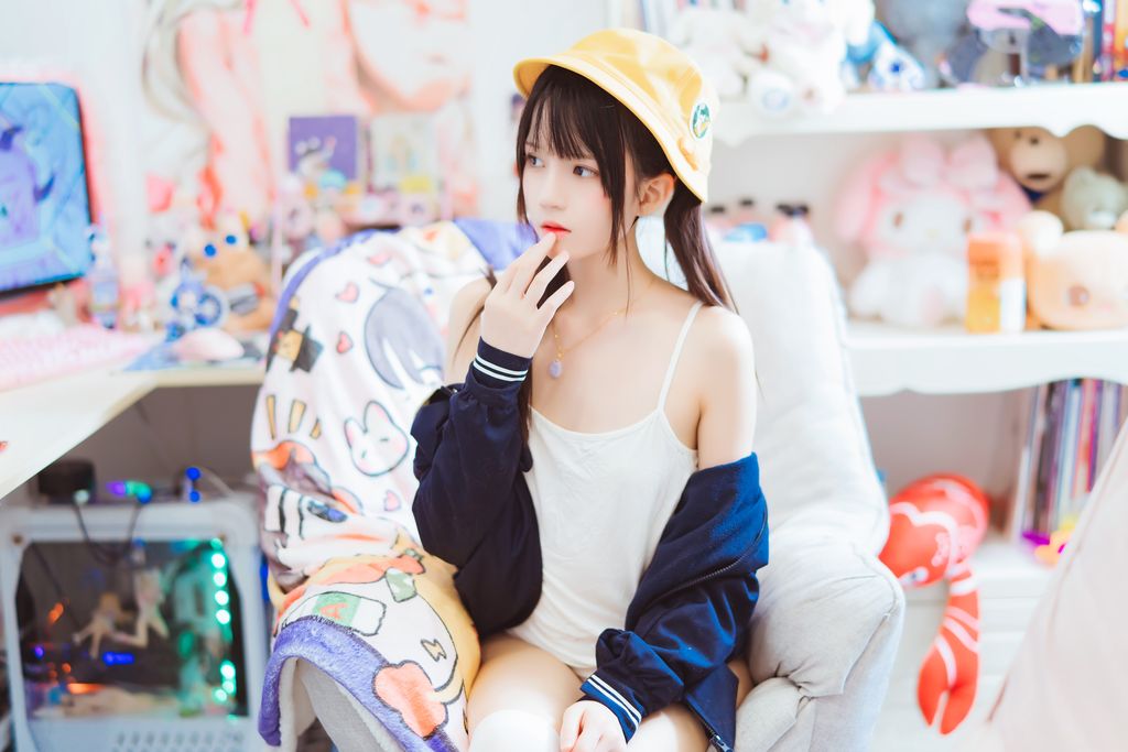 Coser @ 桜 桃 喵 Vol.085 桜 桃 未熟 3 奶 桃桃 (102 photos)