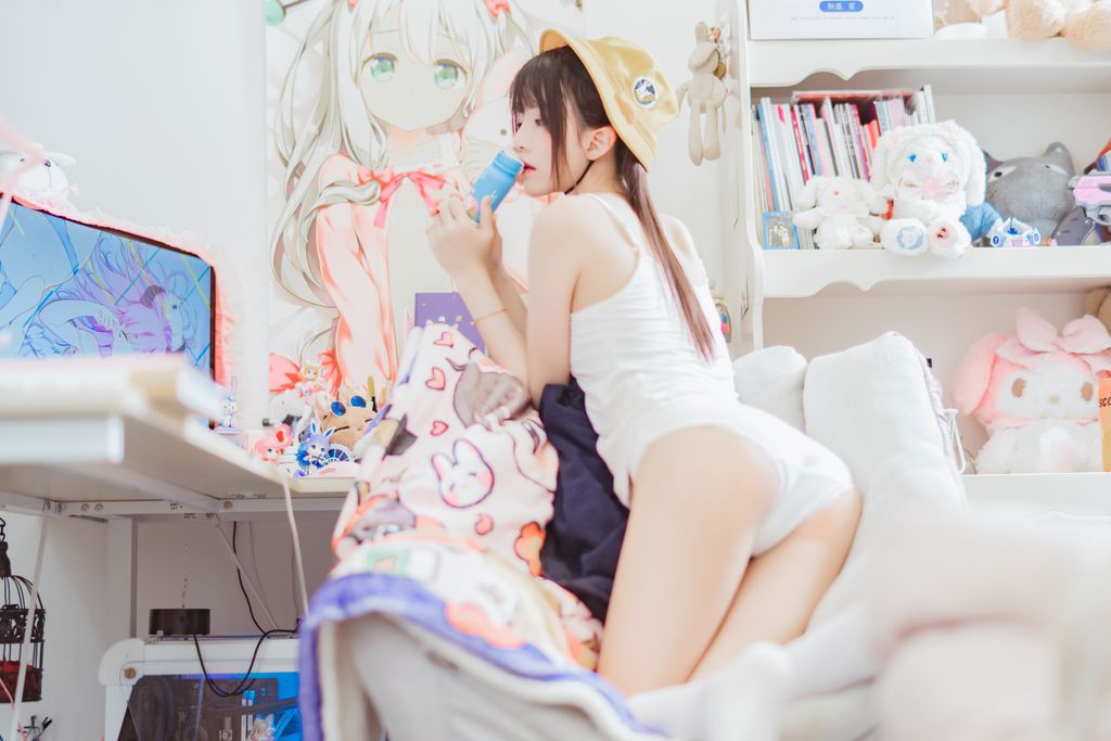 Coser @ 桜 桃 喵 Vol.085 桜 桃 未熟 3 奶 桃桃 (102 photos)