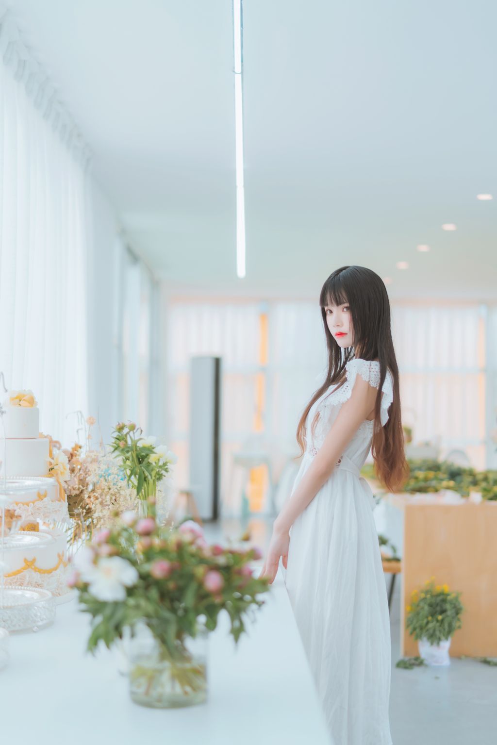 Coser @ 桜 桃 喵 Vol. 100 清新 × 4 (48 photos)