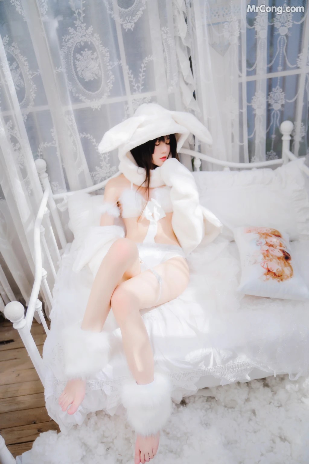 Coser@桜桃喵 Vol.142 小白兔01+02