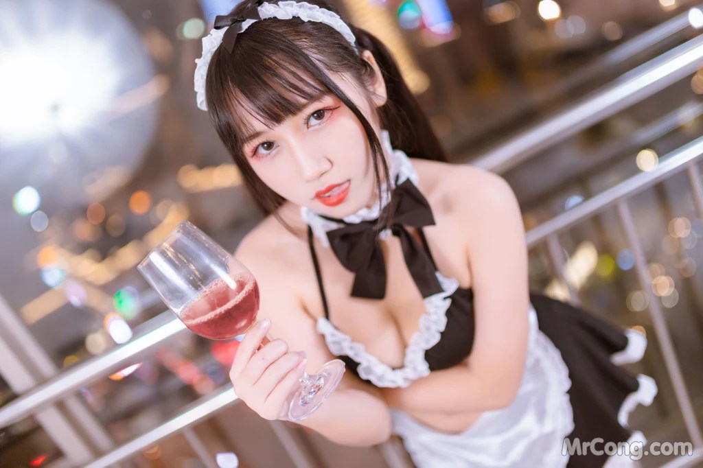 Coser@不呆猫 女仆 (78 photos)