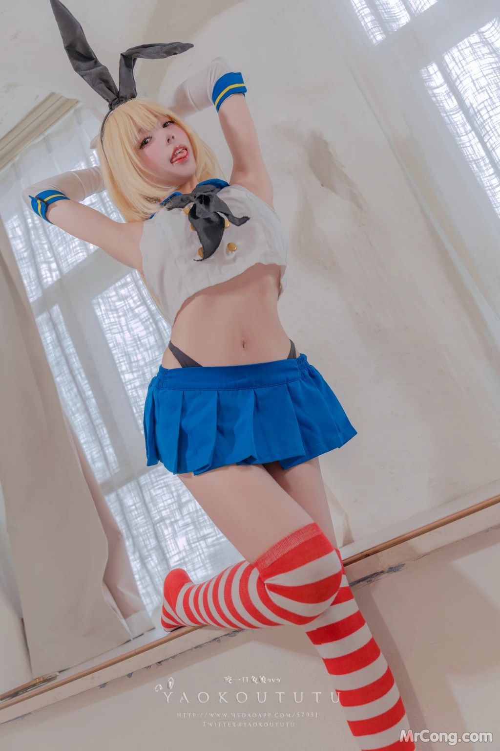 Coser@黏黏团子兔 岛风的修整&Twice (74 photos )