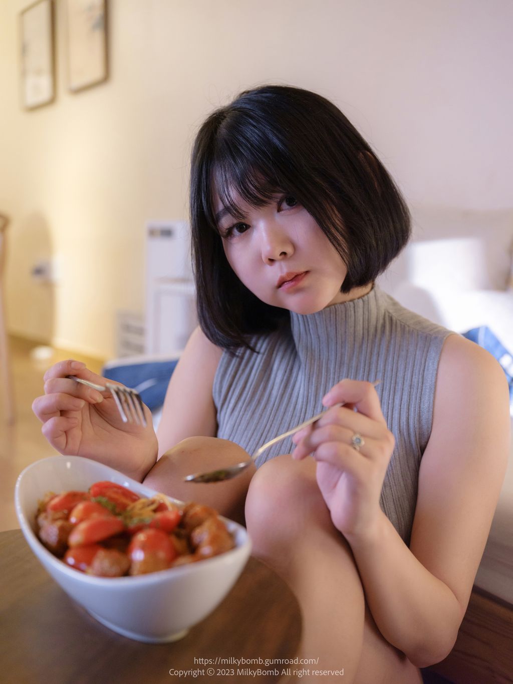 [MilkyBomb] Zia (지아) Vol.001 Cooking (368 photos )