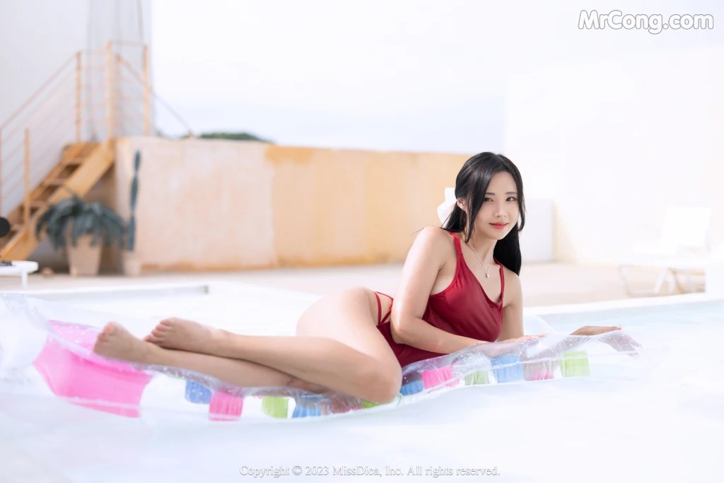 [MissDica] Habin (하빈) Habin’s Rooftop Poolside Fantasy