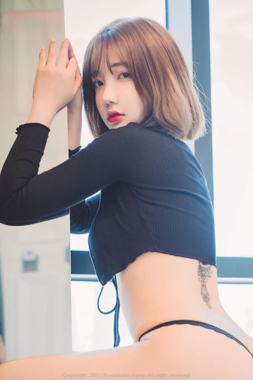 Pure Media Vol.84 Son Ye-Eun (손예은)