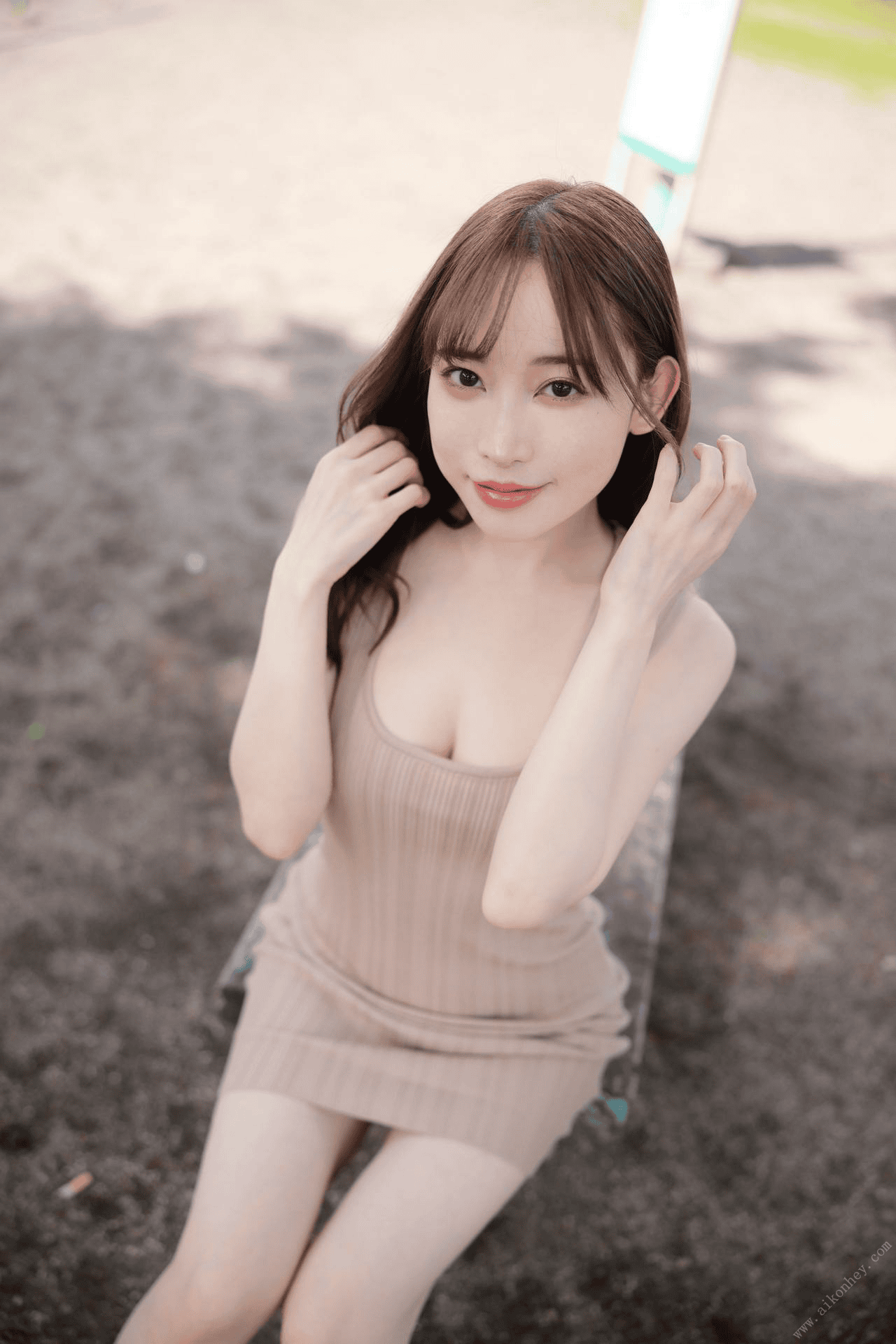 [Photobook] 七瀬アリス ヌード写真集『毎朝、僕を誘惑してくる隣のお宅のアリスさん』