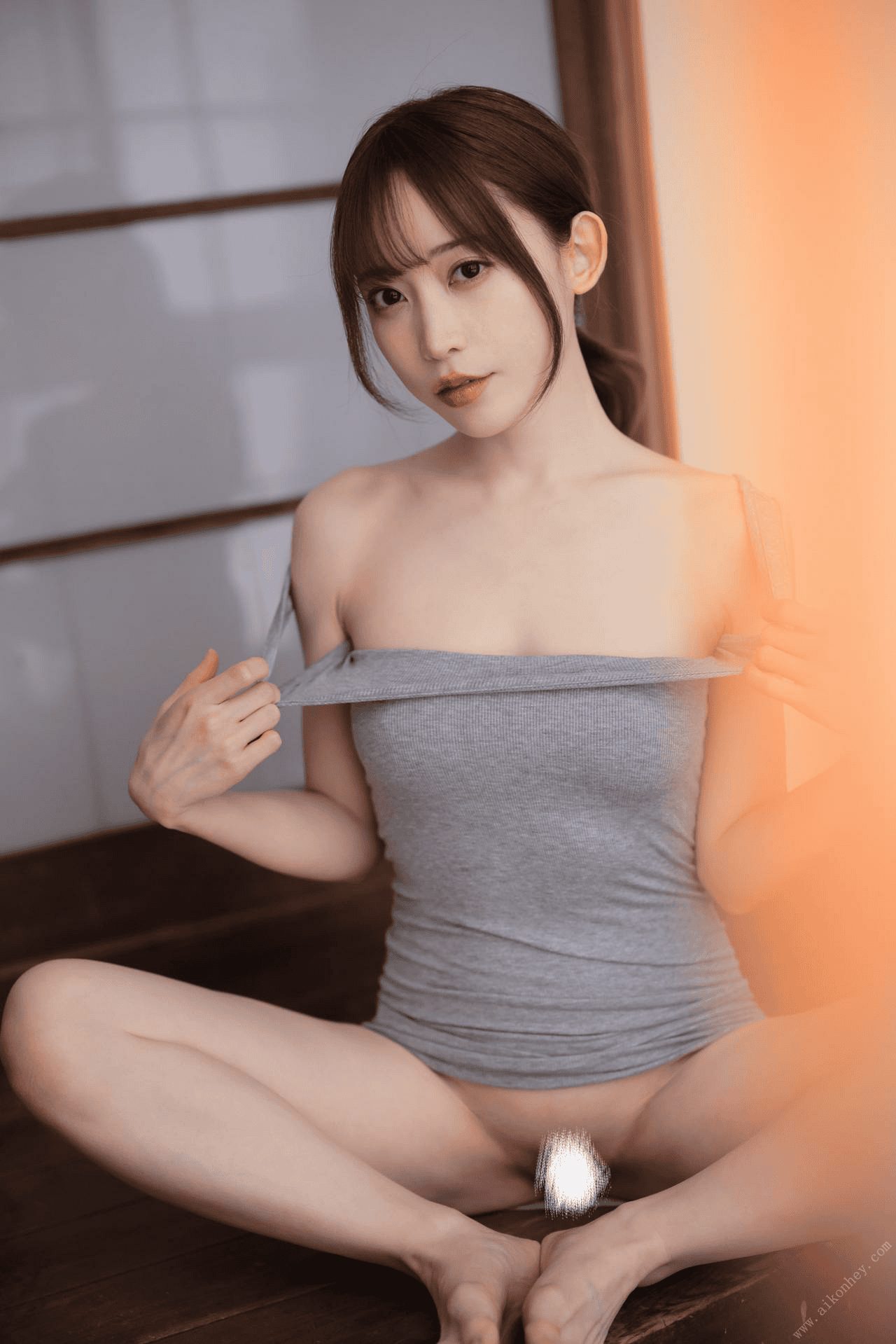 [Photobook] 七瀬アリス ヌード写真集『毎朝、僕を誘惑してくる隣のお宅のアリスさん』