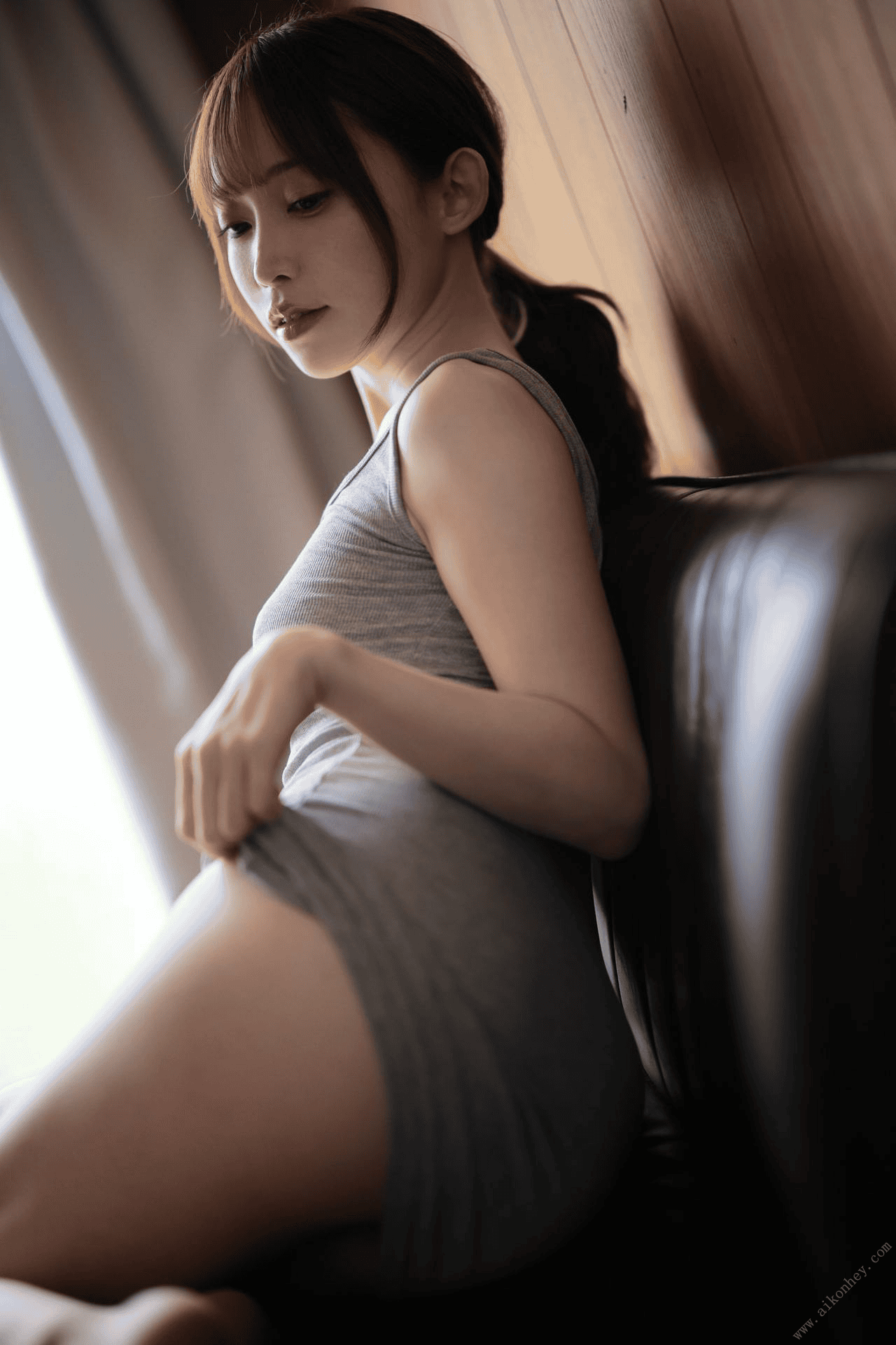 [Photobook] 七瀬アリス ヌード写真集『毎朝、僕を誘惑してくる隣のお宅のアリスさん』