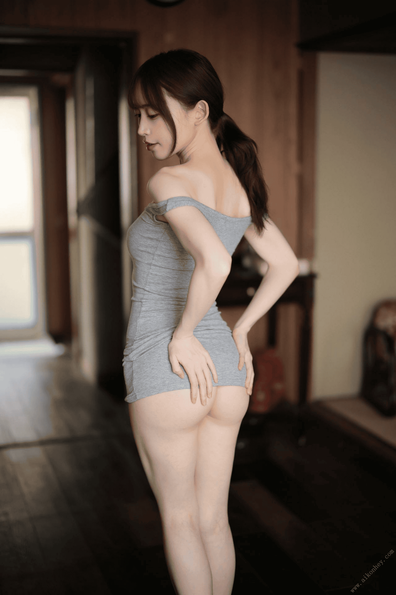 [Photobook] 七瀬アリス ヌード写真集『毎朝、僕を誘惑してくる隣のお宅のアリスさん』