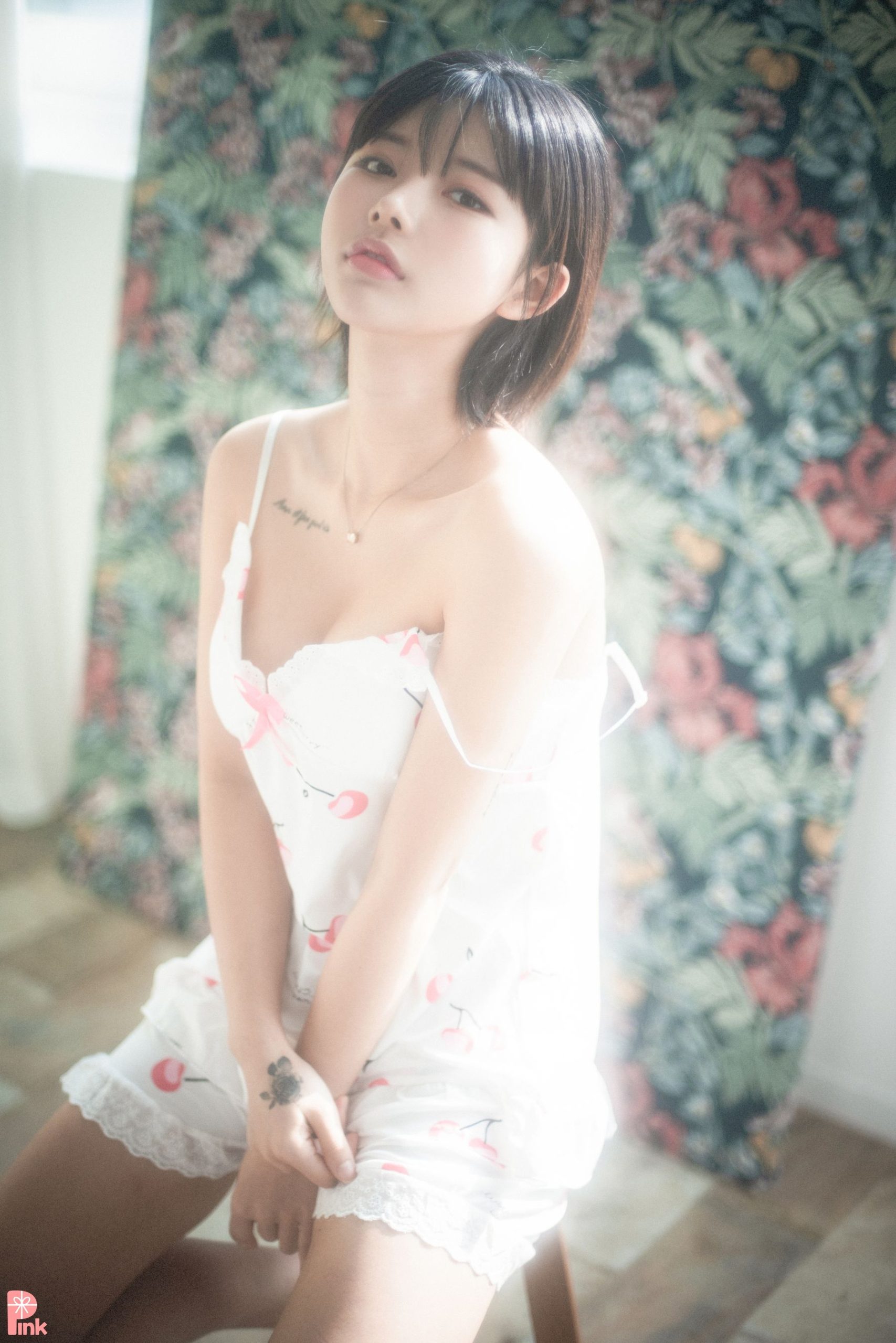 [PINK RIBBON] Uuuha - Floral - 1 [52P]