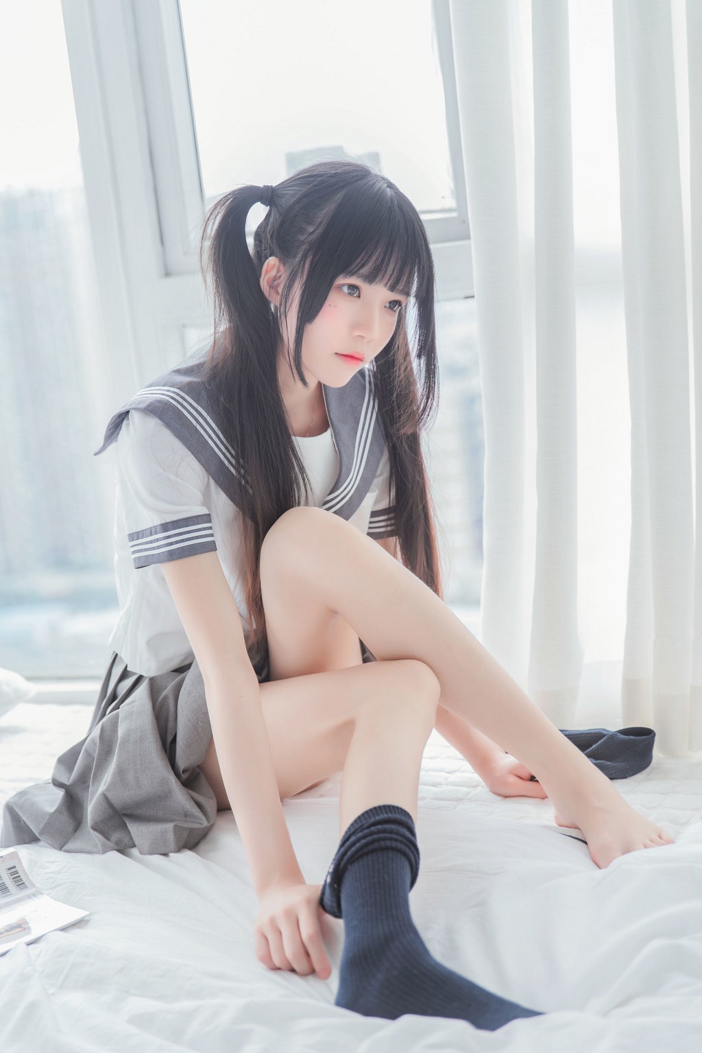 COSER桜桃喵《心形胖次》 [Cosplay美女] 写真集 [111P]