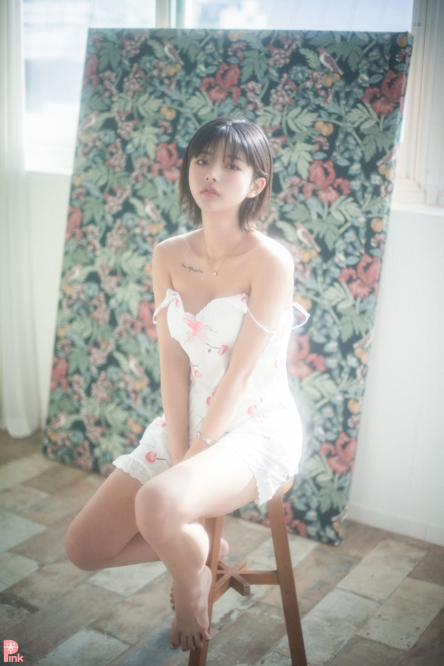[PINK RIBBON] Uuuha - Floral - 1 [52P]