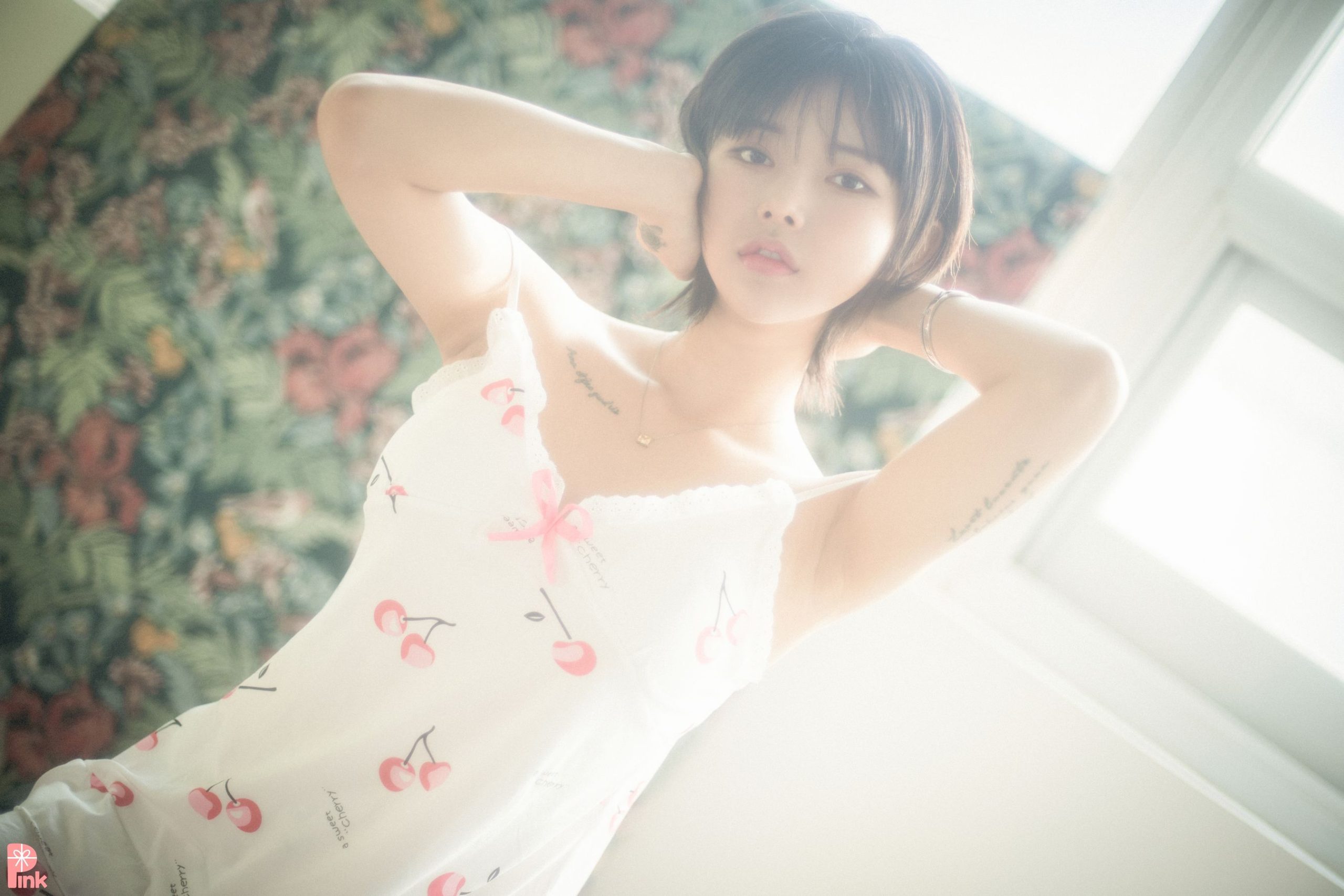 [PINK RIBBON] Uuuha - Floral - 1 [52P]
