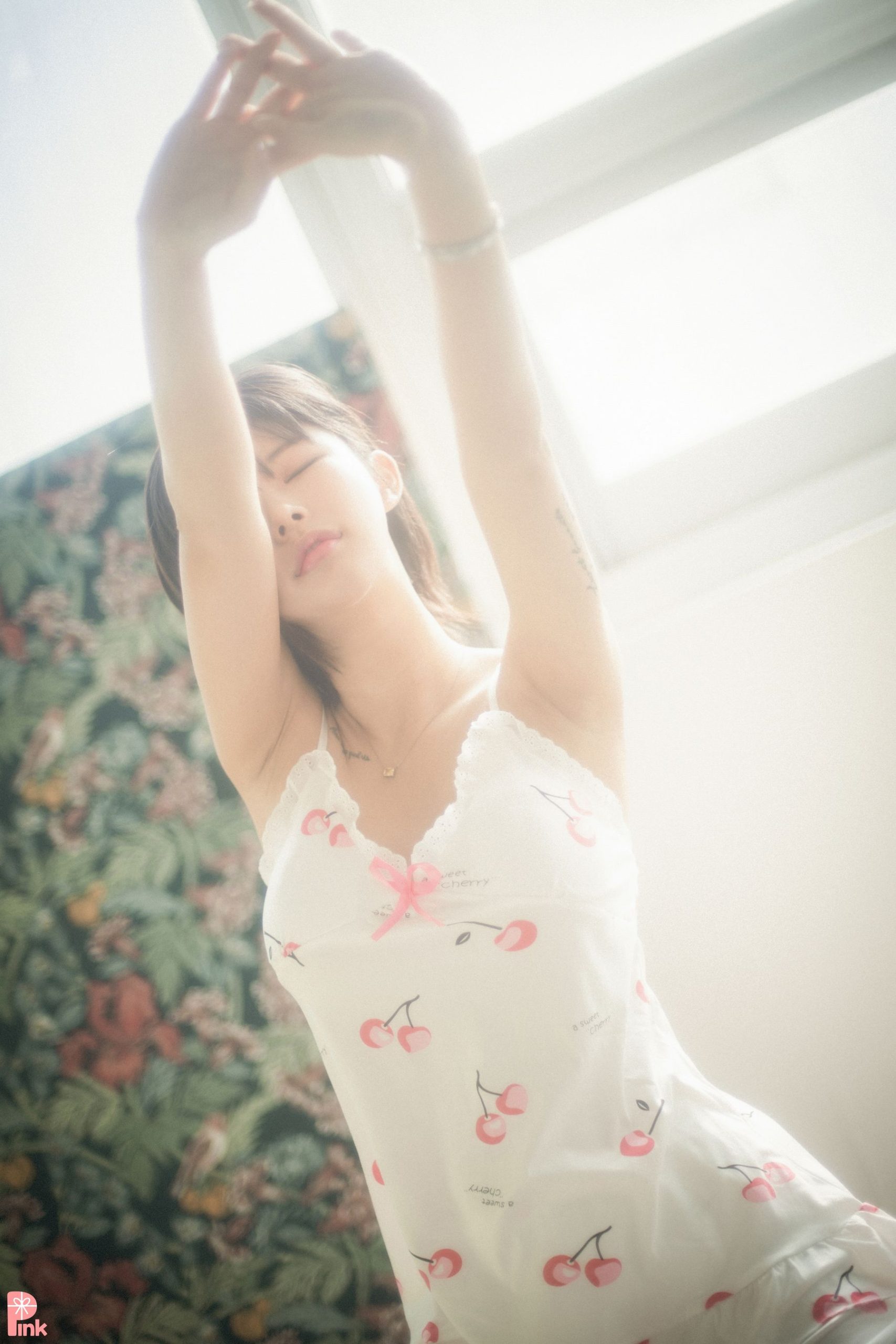 [PINK RIBBON] Uuuha - Floral - 1 [52P]