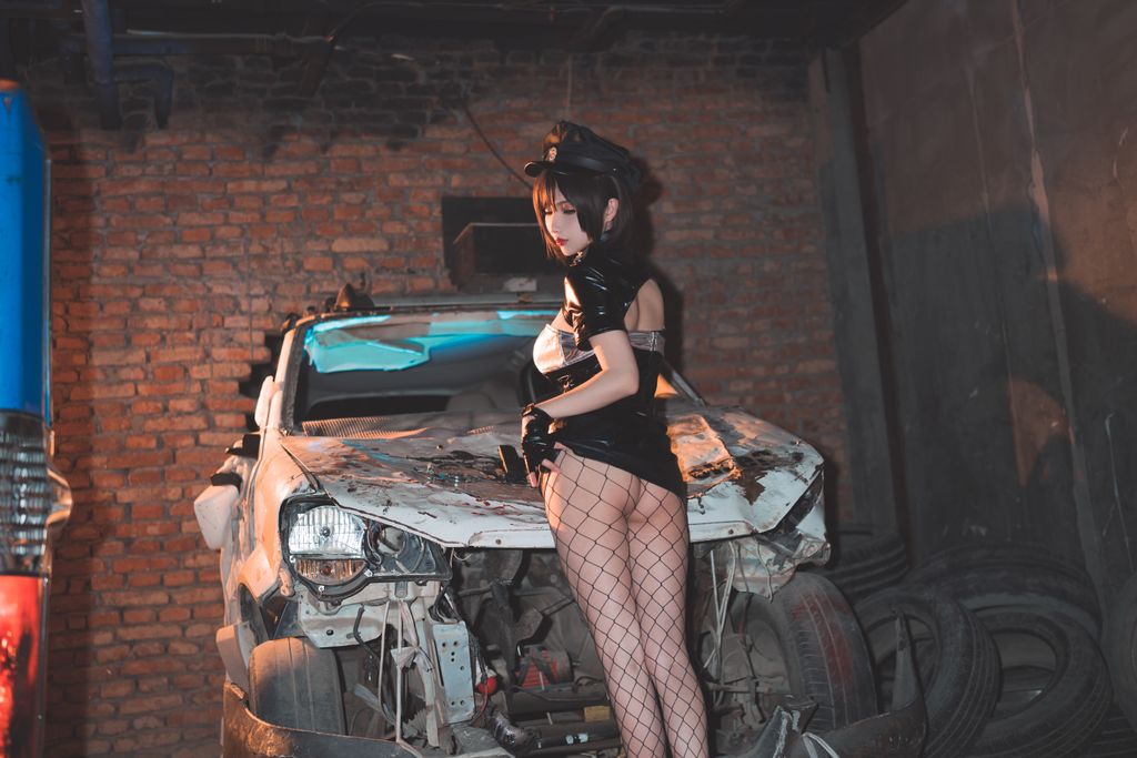 Coser@rioko凉凉子 Vol.035_ 实习警察 [20P]