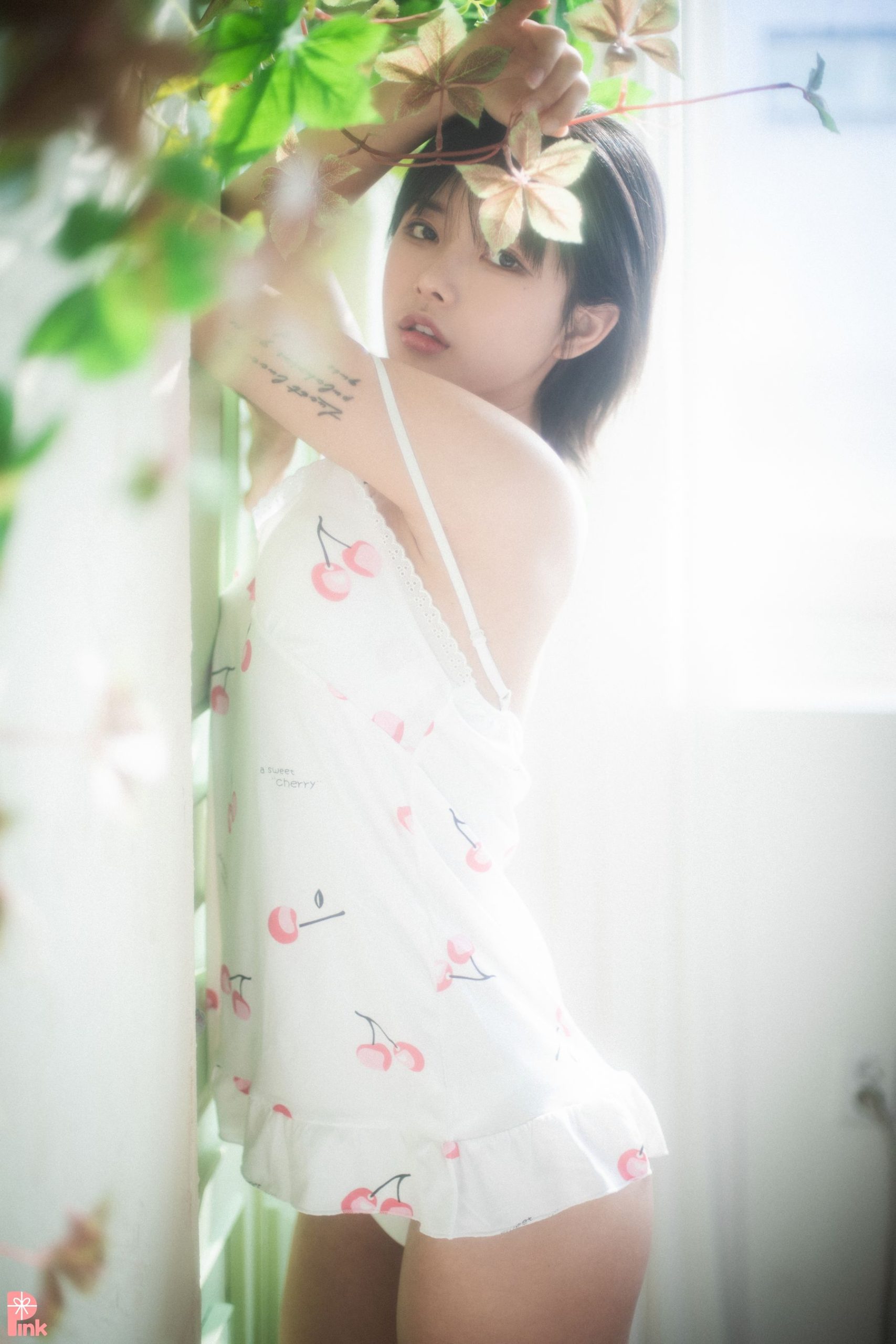 [PINK RIBBON] Uuuha - Floral - 1 [52P]