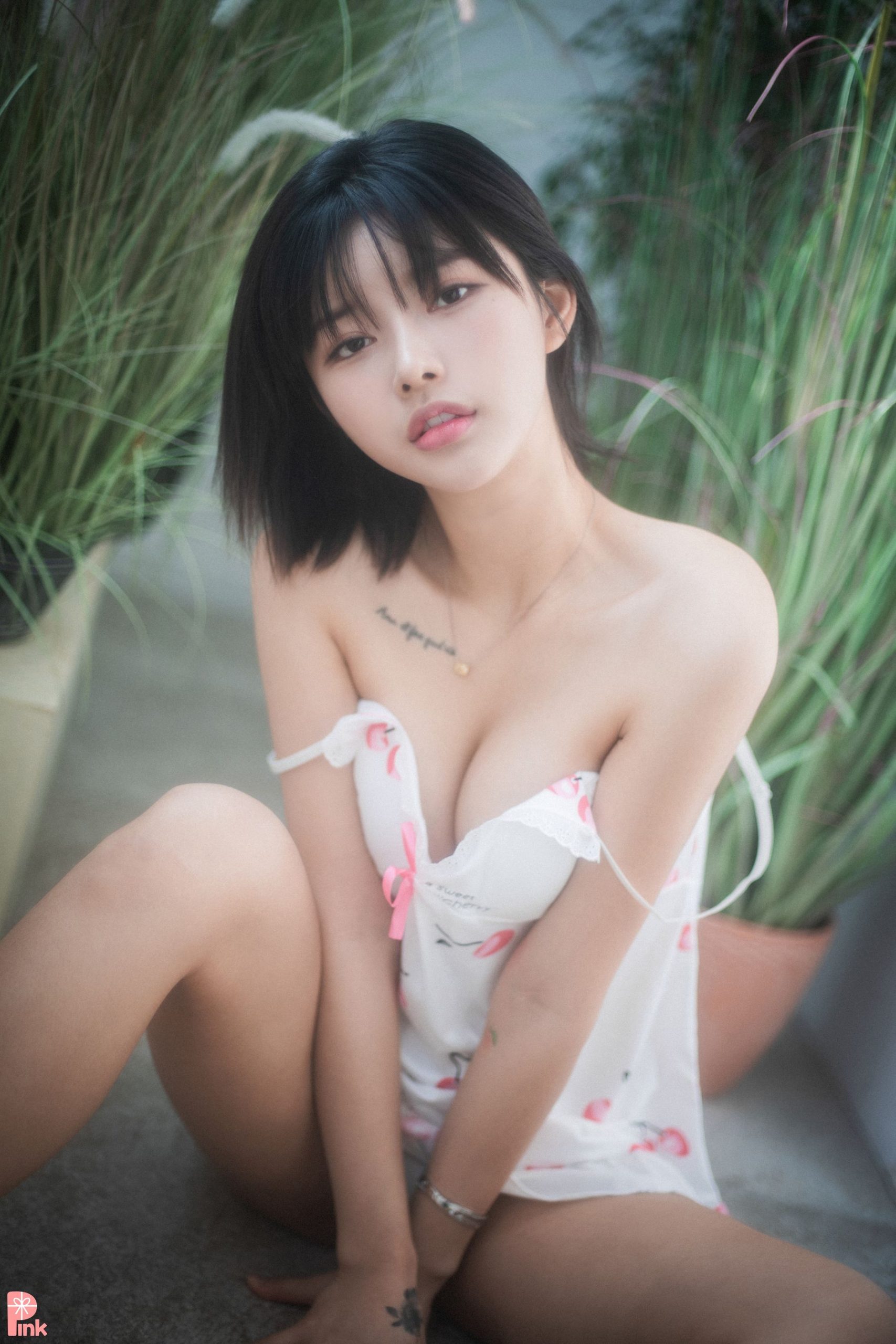 [PINK RIBBON] Uuuha - Floral - 1 [52P]
