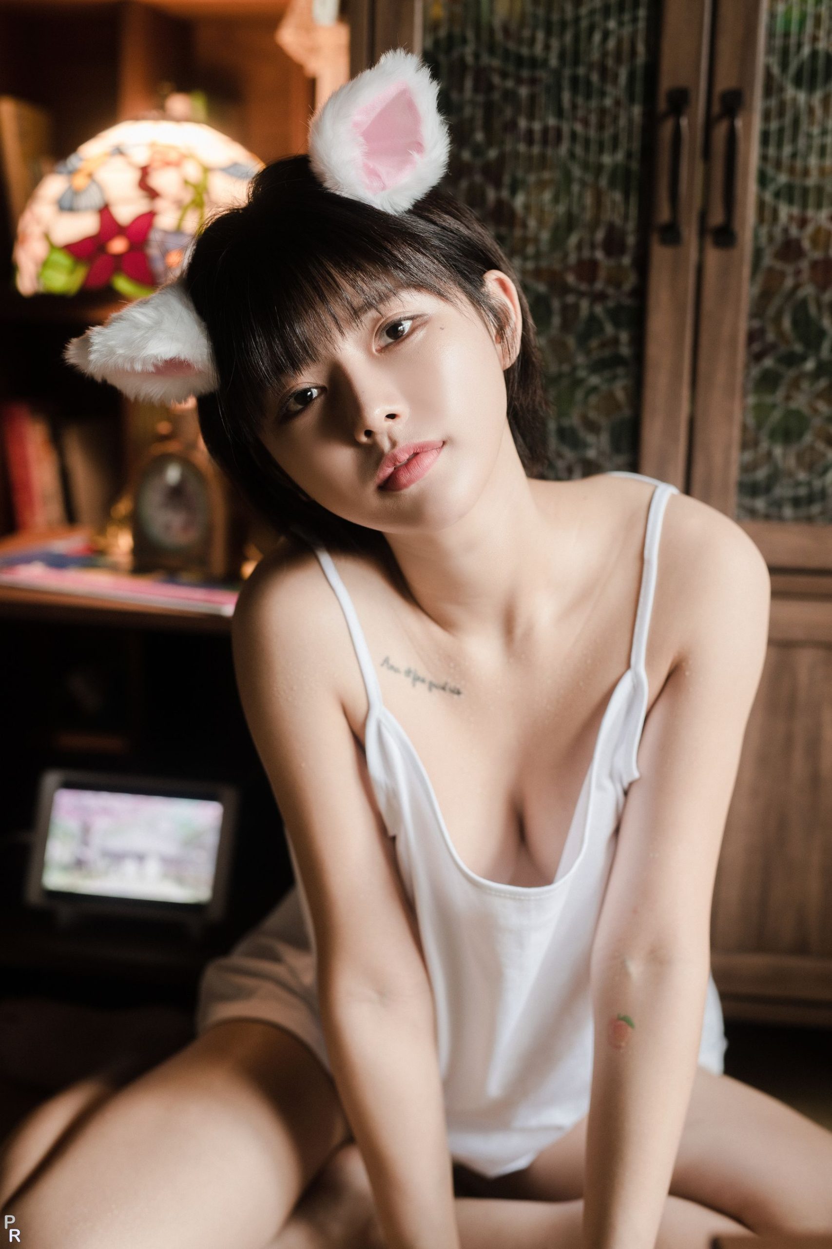 [PINK RIBBON] Uuuha - My Cat - 2 [62P]