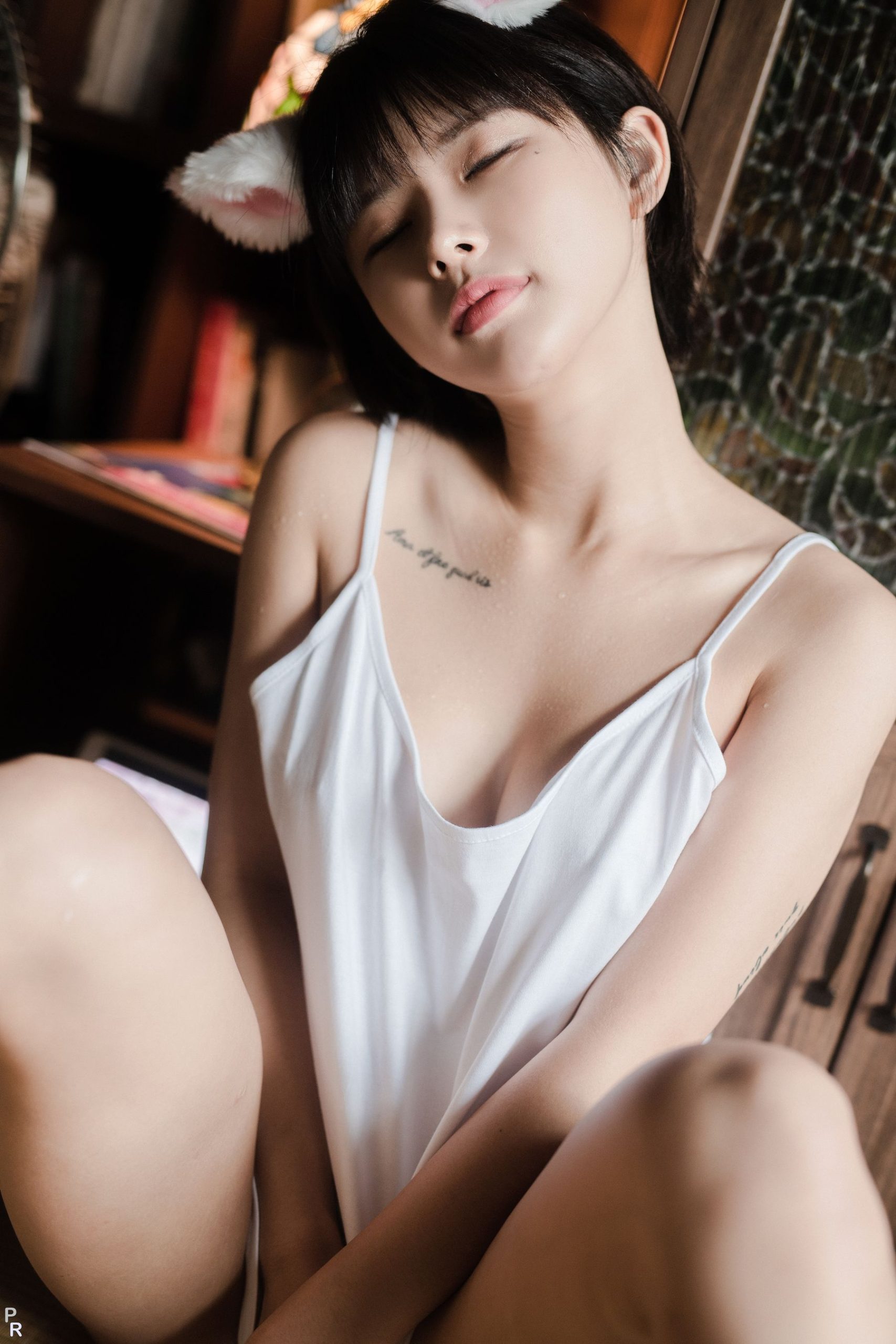 [PINK RIBBON] Uuuha - My Cat - 2 [62P]
