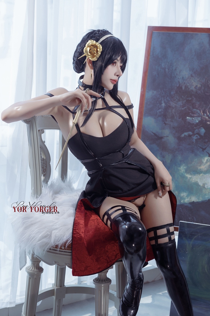 Byoru – Yor Forger Set 2