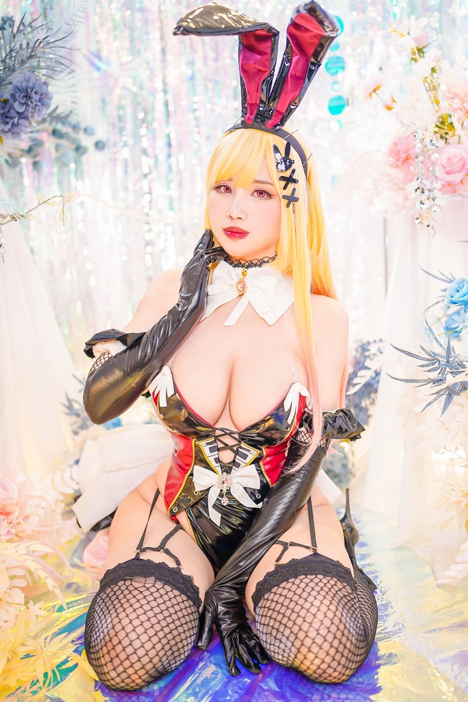 KaYa Huang – Marin Kitagawa Bunny Suit