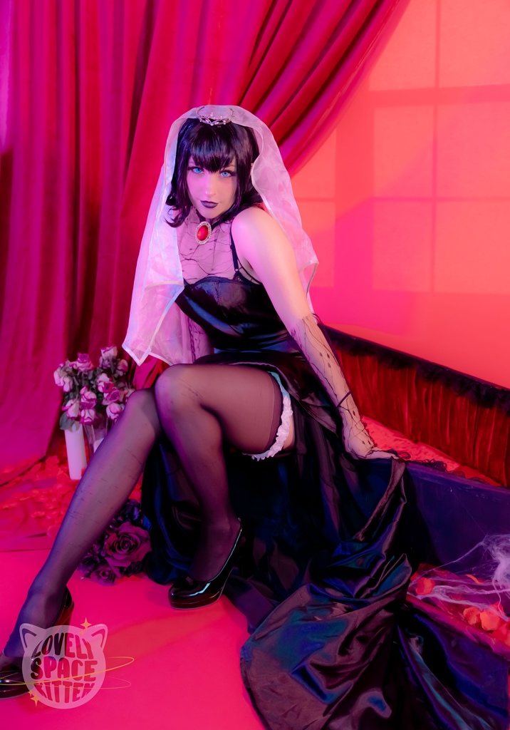 LovelySpaceKitten – Mavis Bride