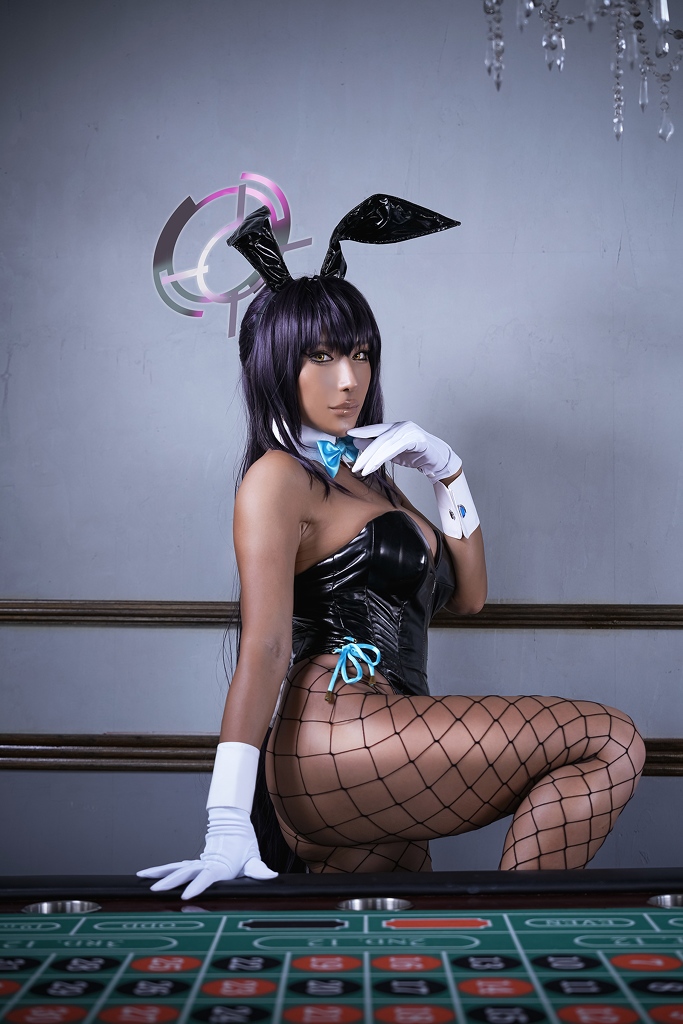 Nonsummerjack – Karin Kakudate Bunny Suit