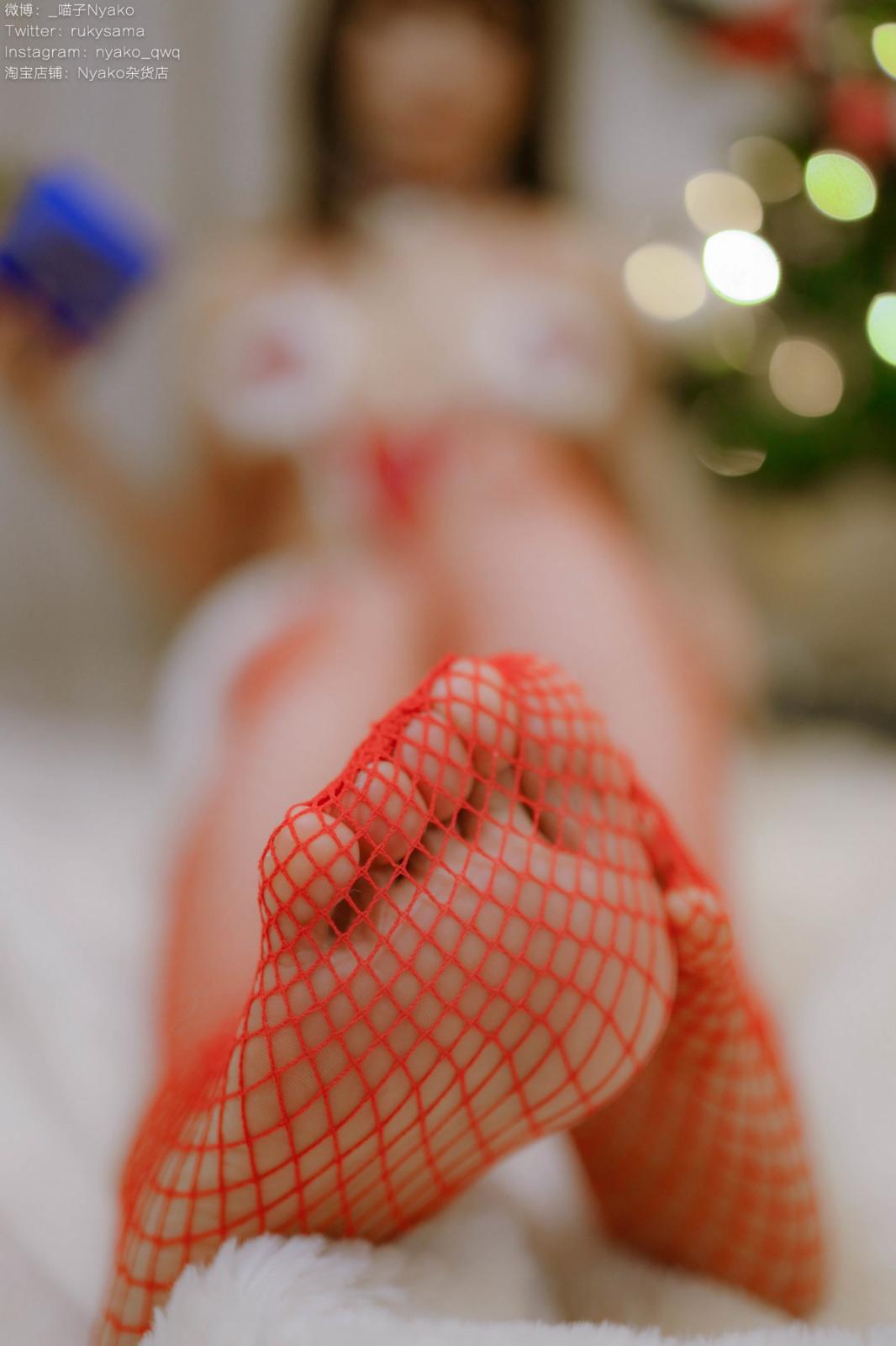 网络美女Nyako喵子Christmas Bunny主题兔女郎装扮红色皮质内衣秀豪乳诱惑写真 [155P]