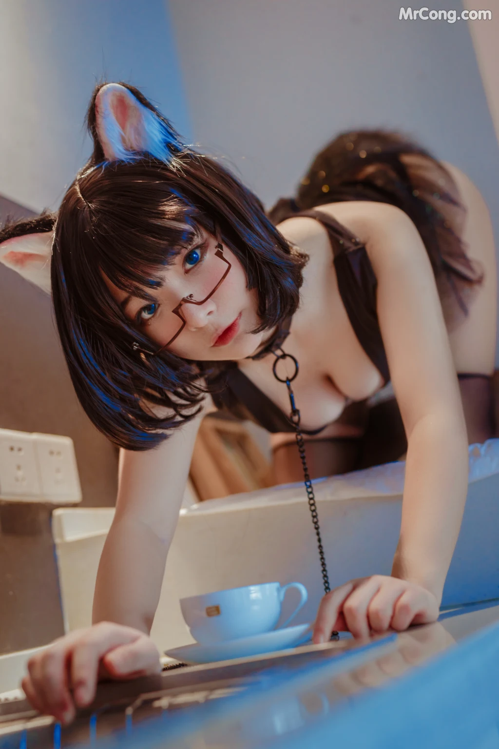 Coser@yuuhui玉汇 No.001_ 猫猫头黑裙子 [10P]