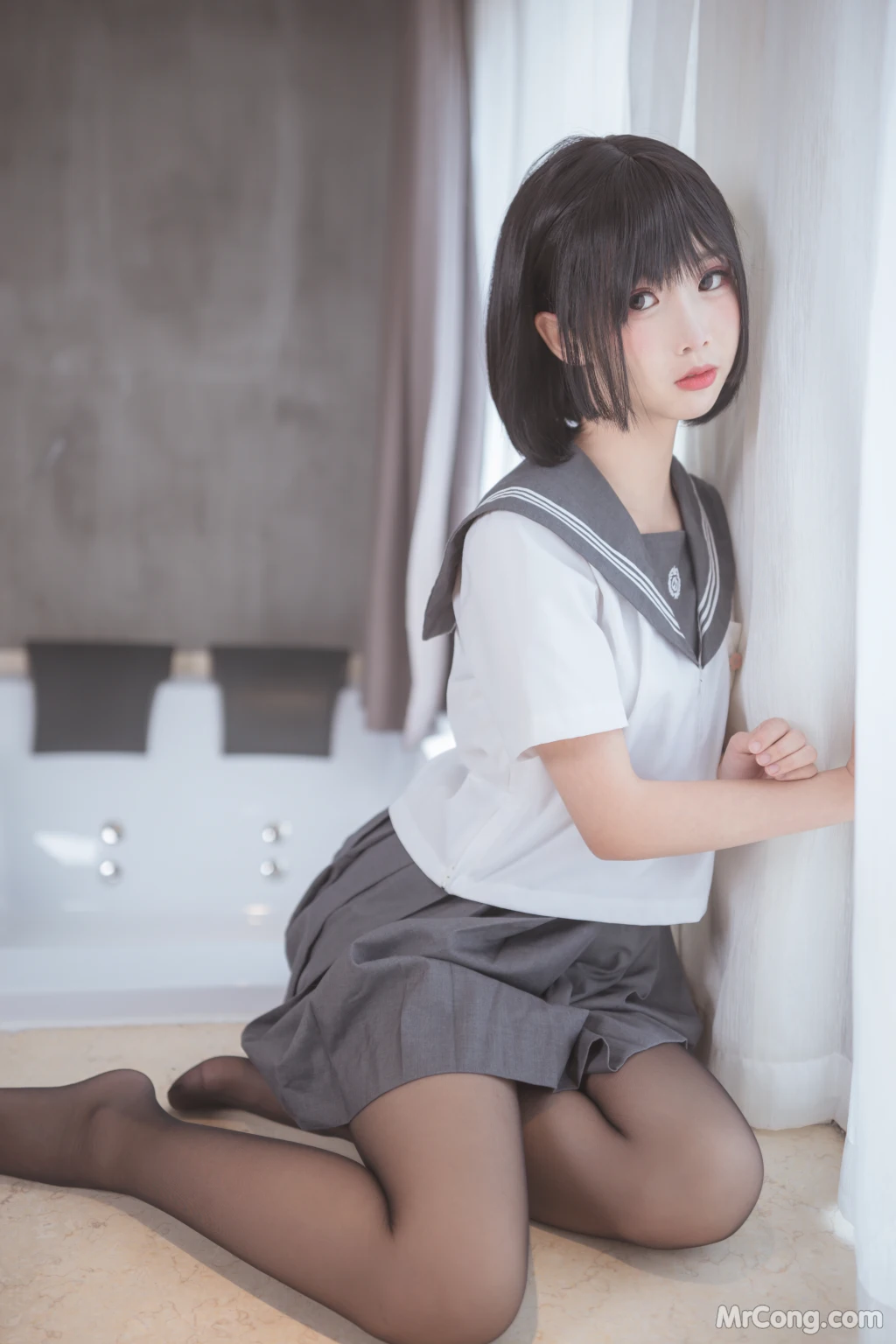 Coser@面饼仙儿 No.016_ 脑内少女 黑丝JK [25P]