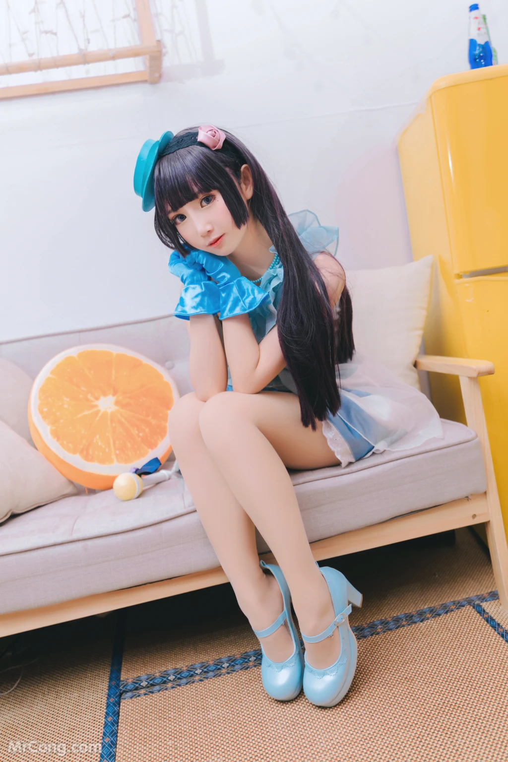 Coser@面饼仙儿 No.026_ 黑猫打歌服 [12P]