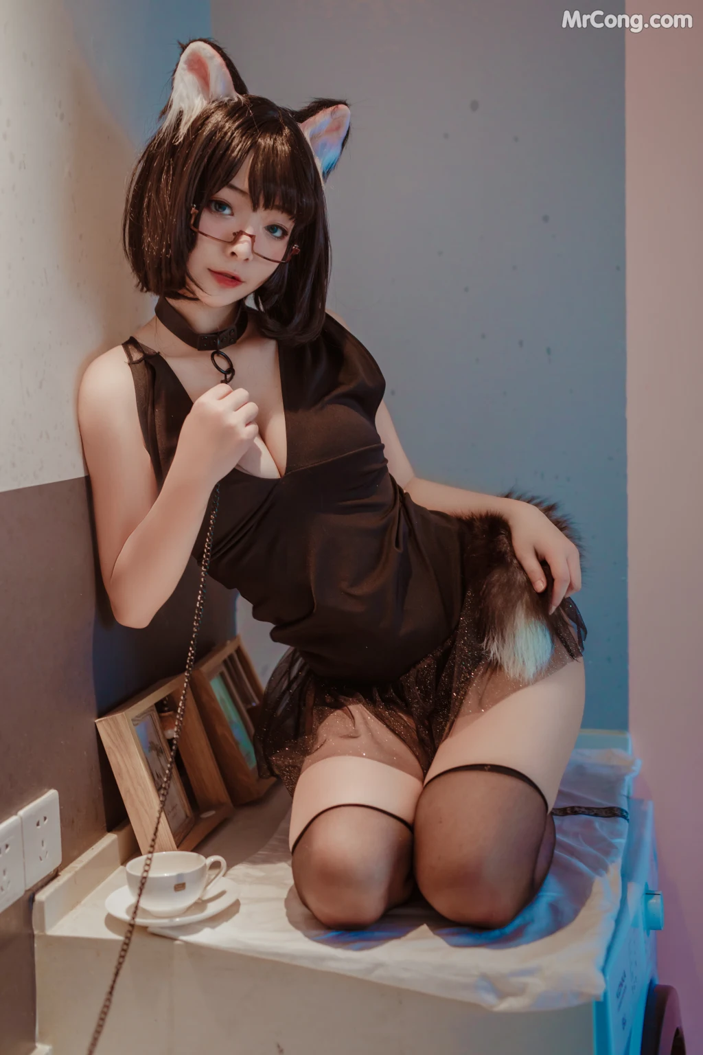 Coser@yuuhui玉汇 No.001_ 猫猫头黑裙子 [10P]