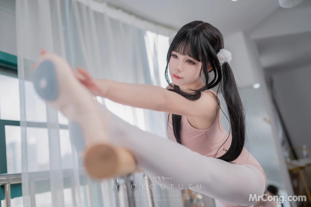 Coser@黏黏团子兔_ 来不及的舞蹈课 [86P]